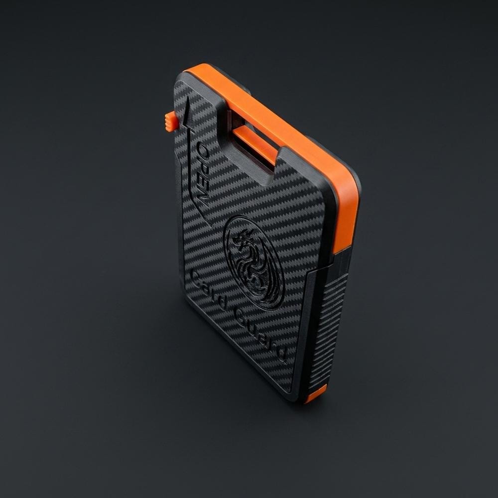 Dragon Scale - Trading Card Protector